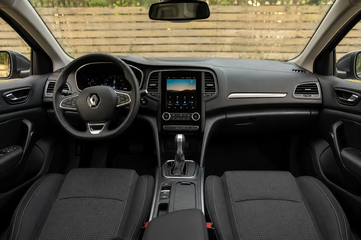 2022 Renault Megane Sedan iç görünüm